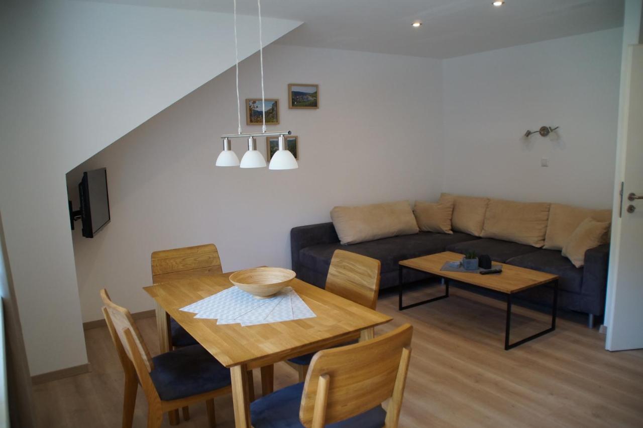 Haus Jose Apartment *